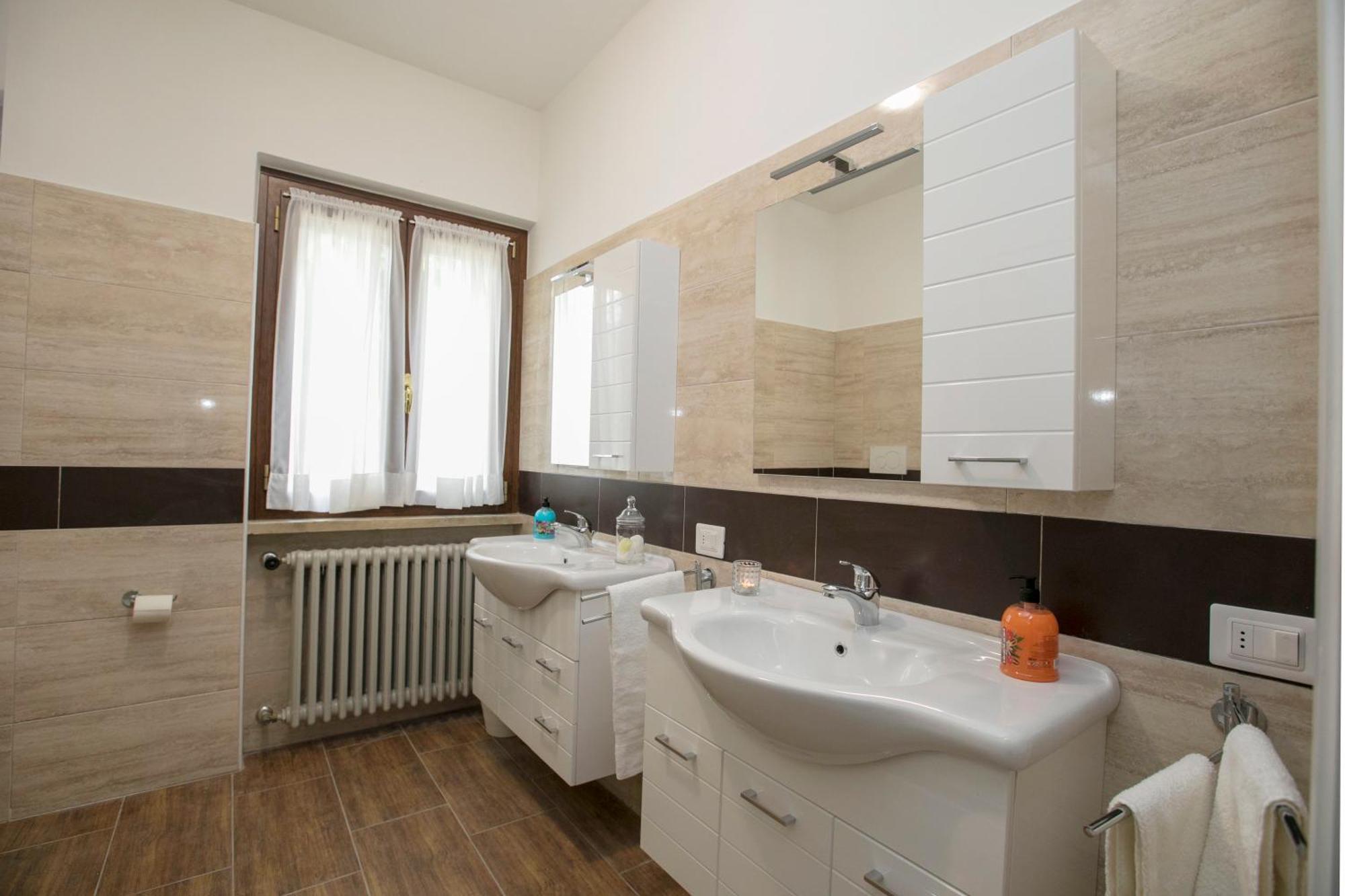 Villa Alberti 900M From Garda Lake - Happy Rentals Salò Dış mekan fotoğraf